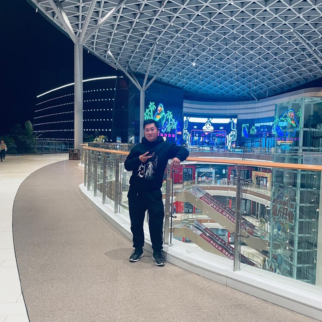 风与路人皆是我