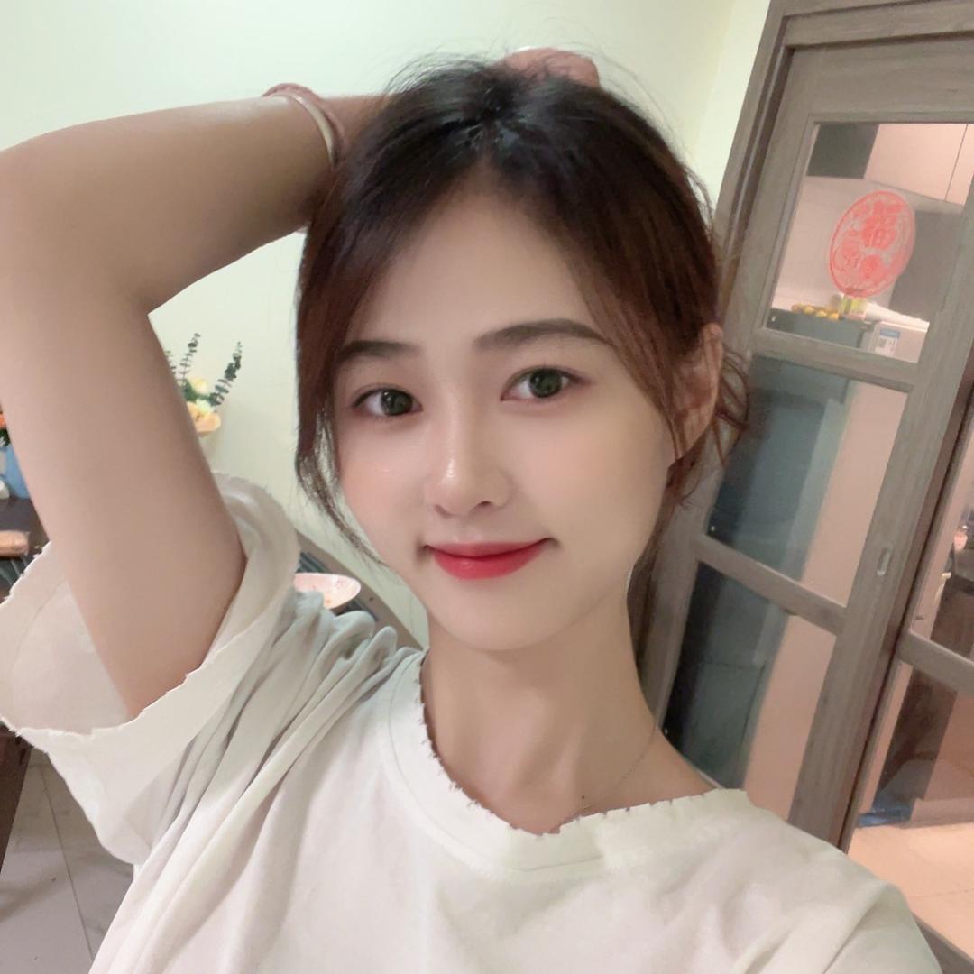 富美姐姐。