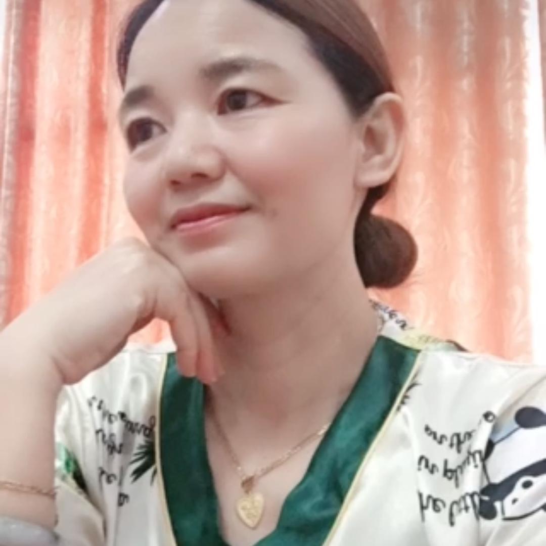 君悦大饭店老板娘