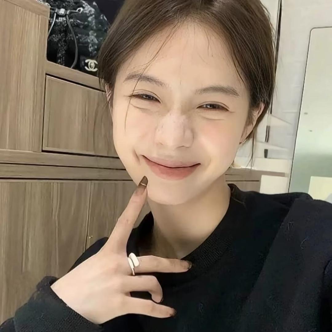 被众人遗忘的花.