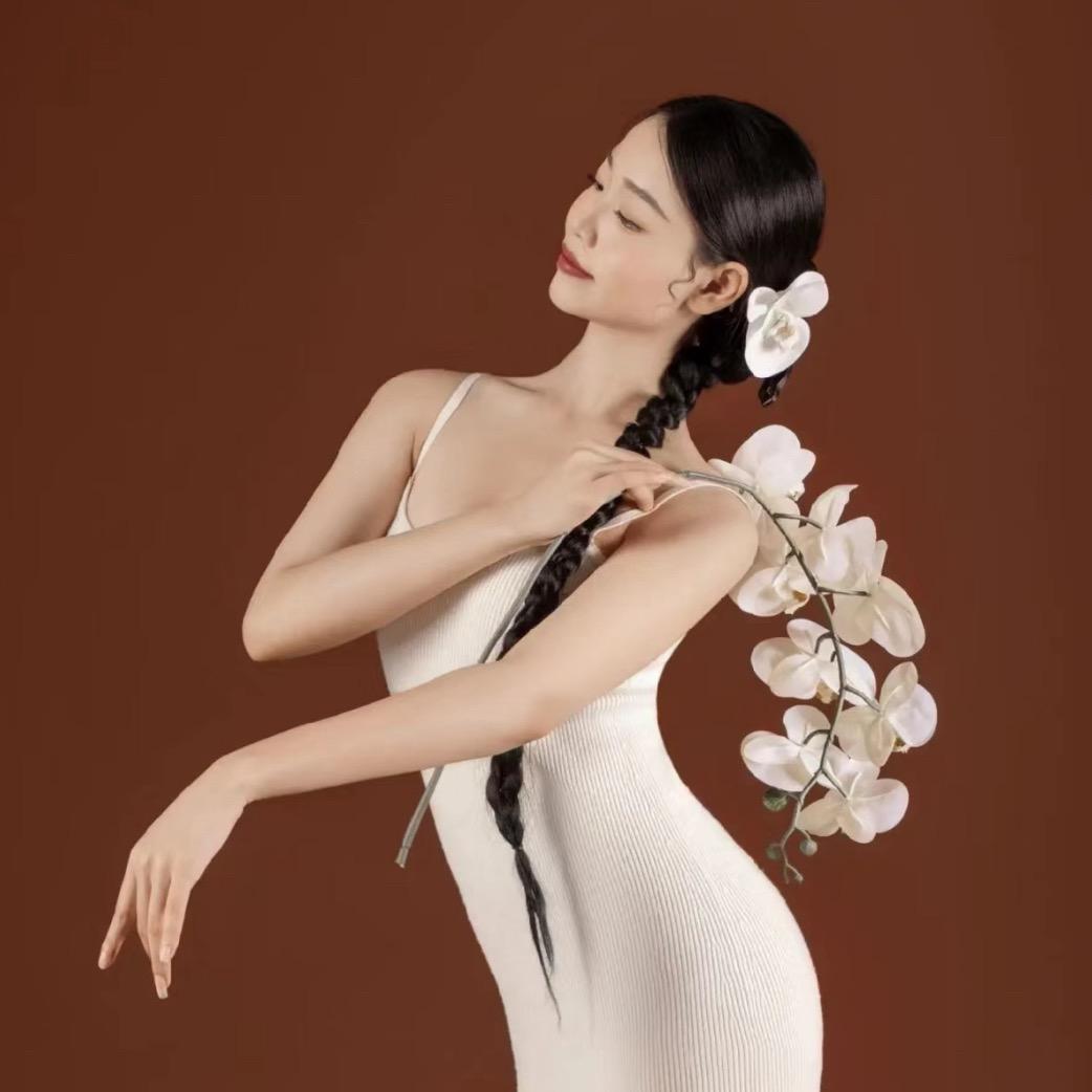 昆山跳舞的茜茜