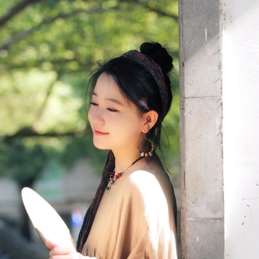 倩倩棉麻女装店