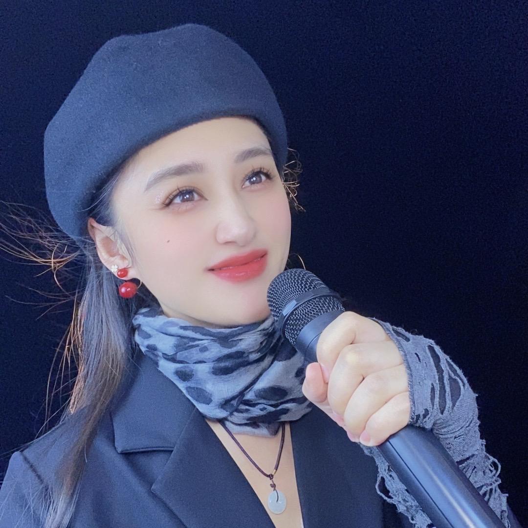 许小妞（带学员）