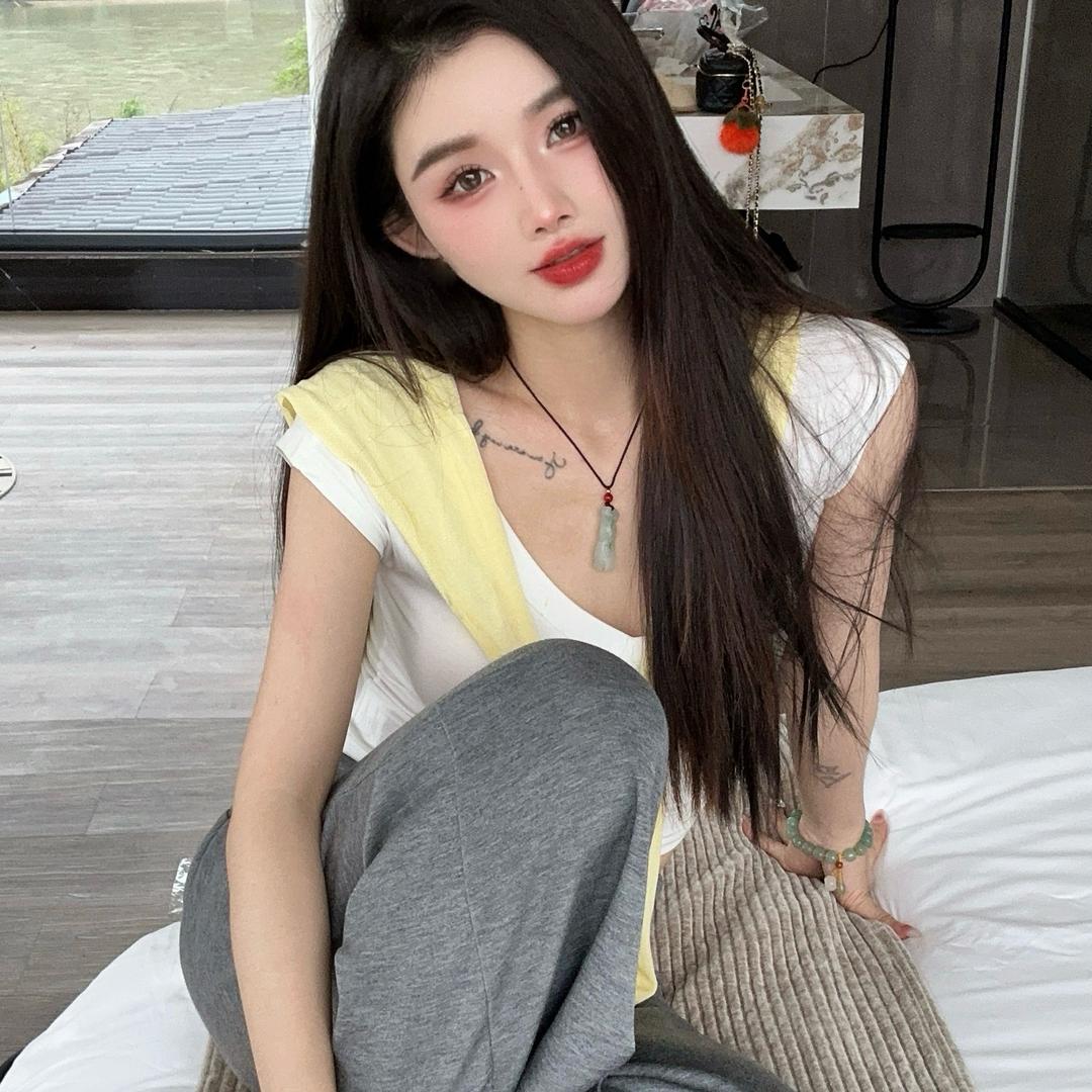 一菲私服