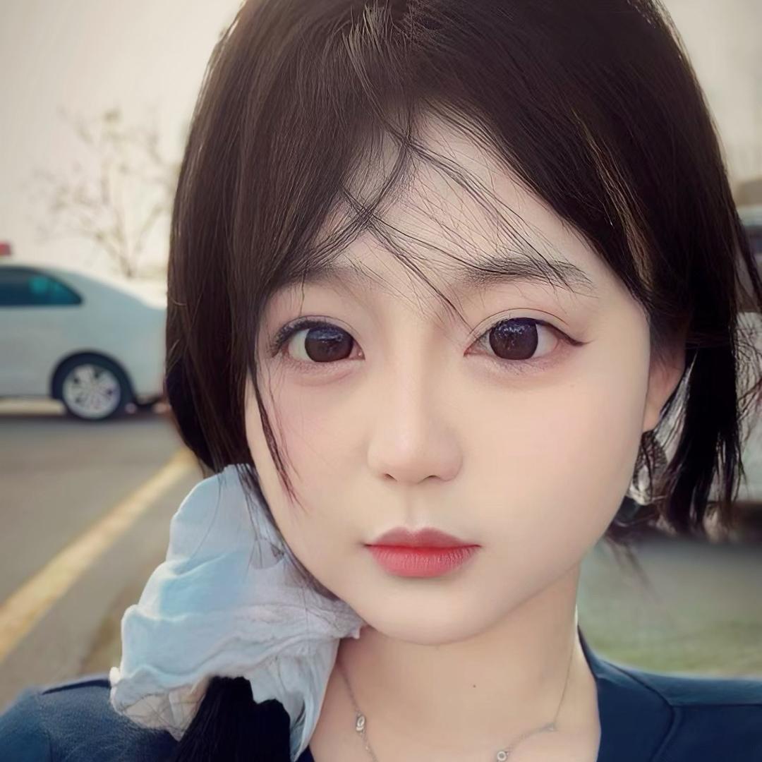 晴晴👀