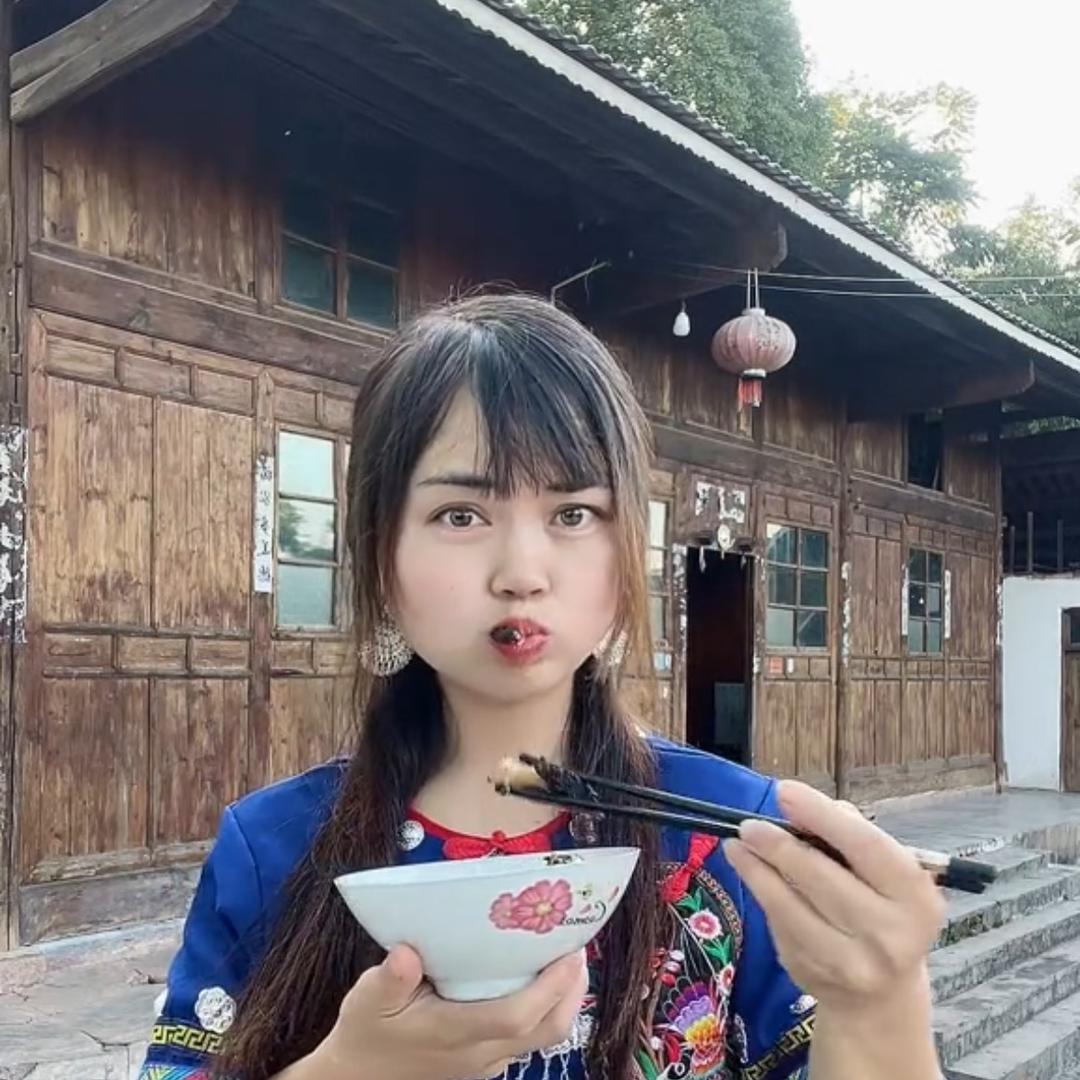 张一一(湖南怀化)