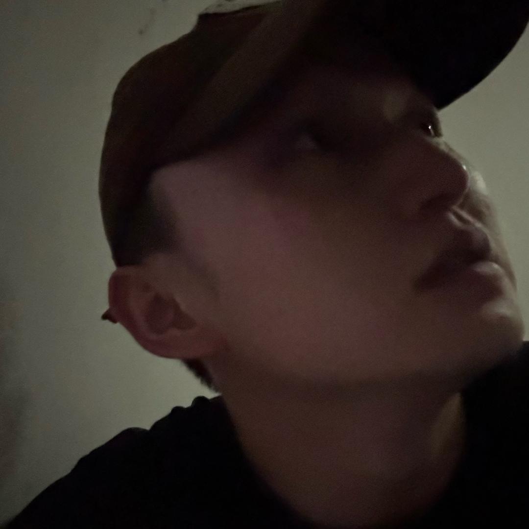 男模