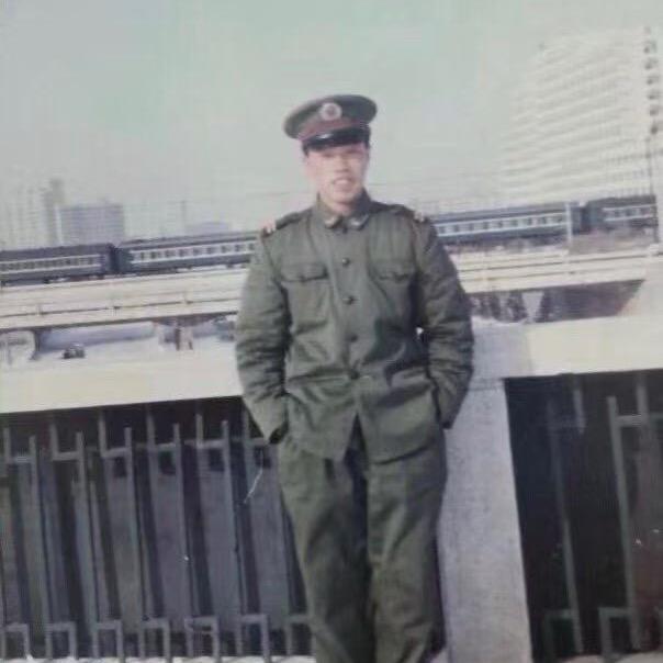 退伍兵81233