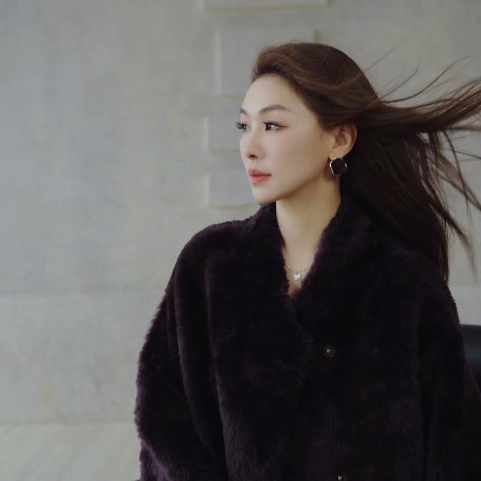 容雨—直播甄选