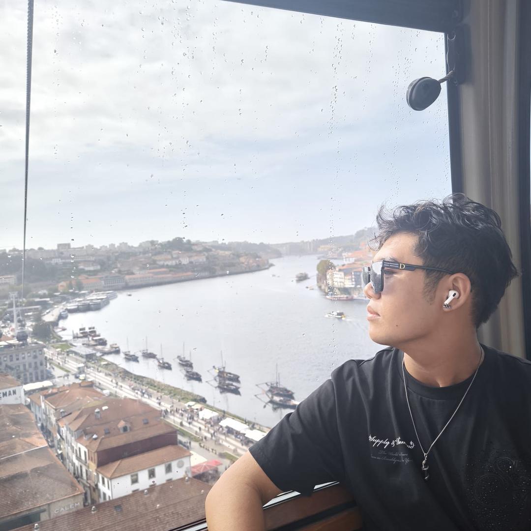 闲暇时间飘过的一缕微风