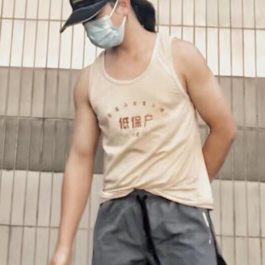 你好！陆先生