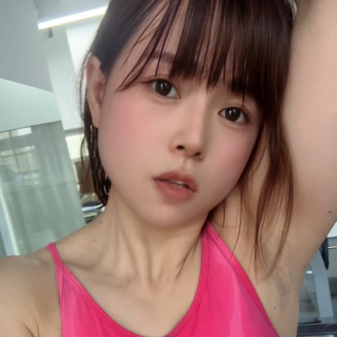 芸香香爱瑜伽