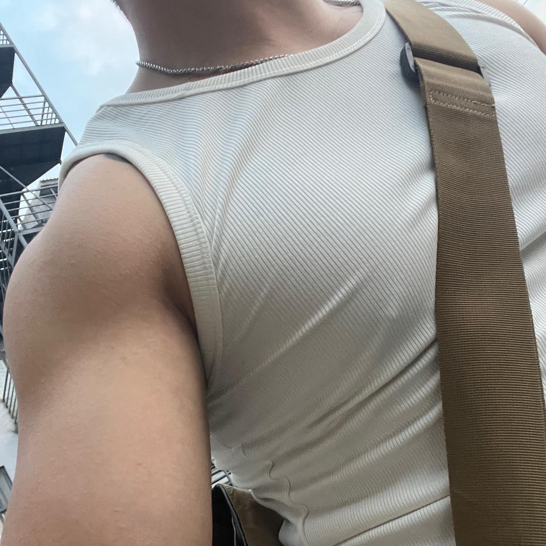 李梓