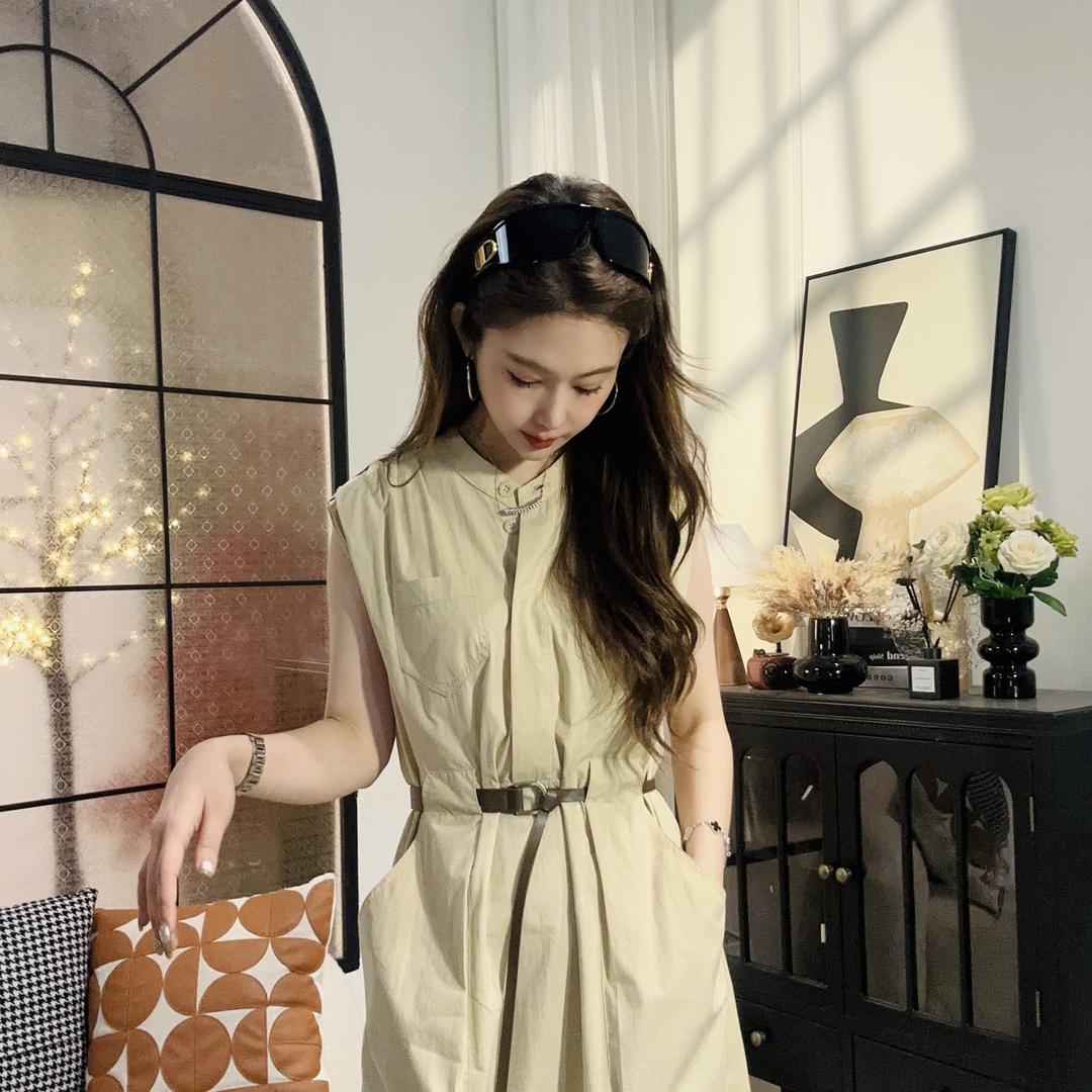 同裳服饰企业店授权号