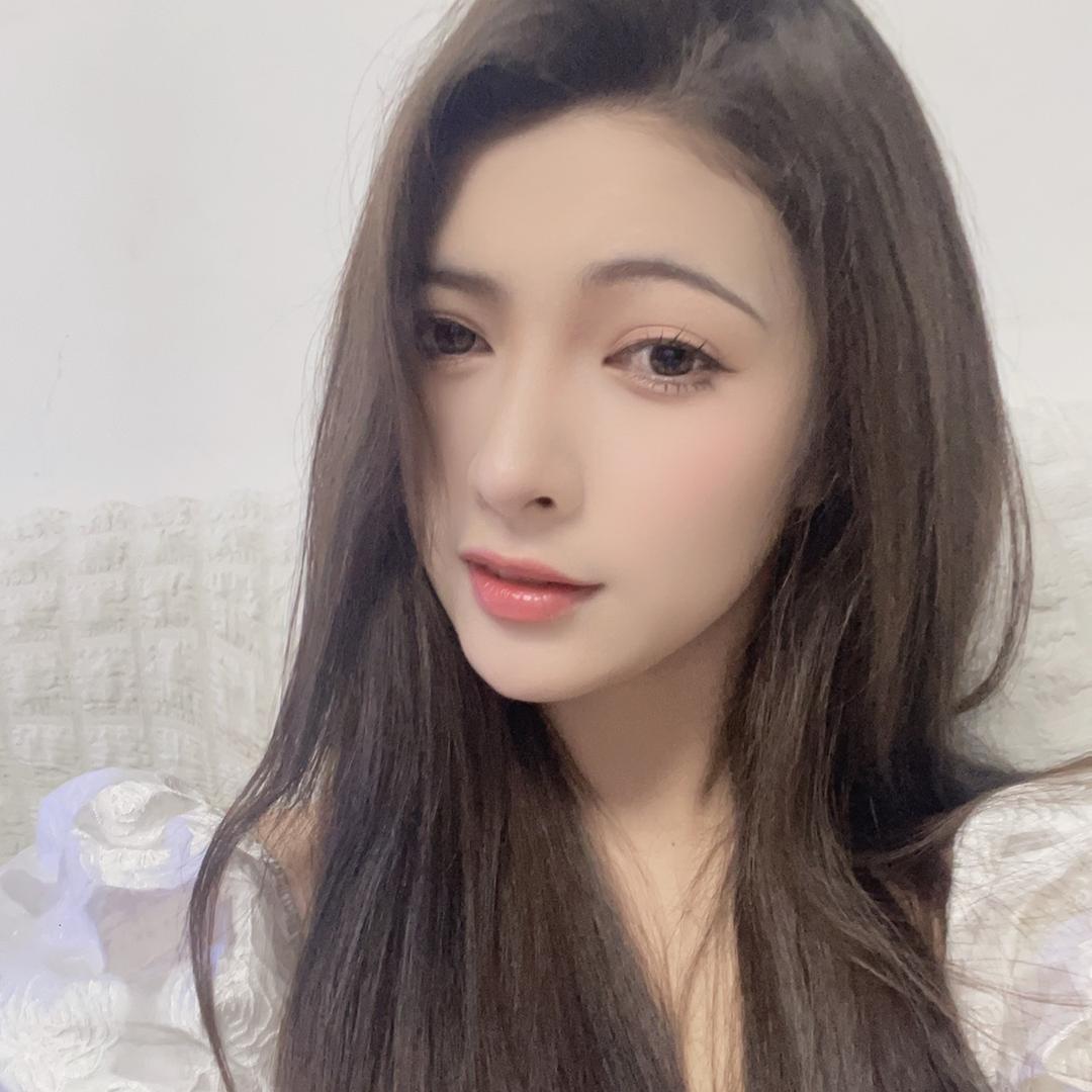 珊珊**
