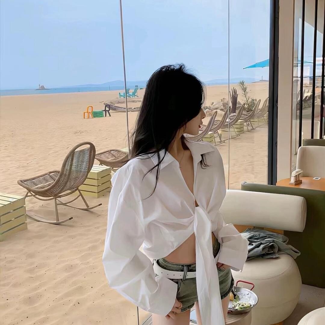 美女.