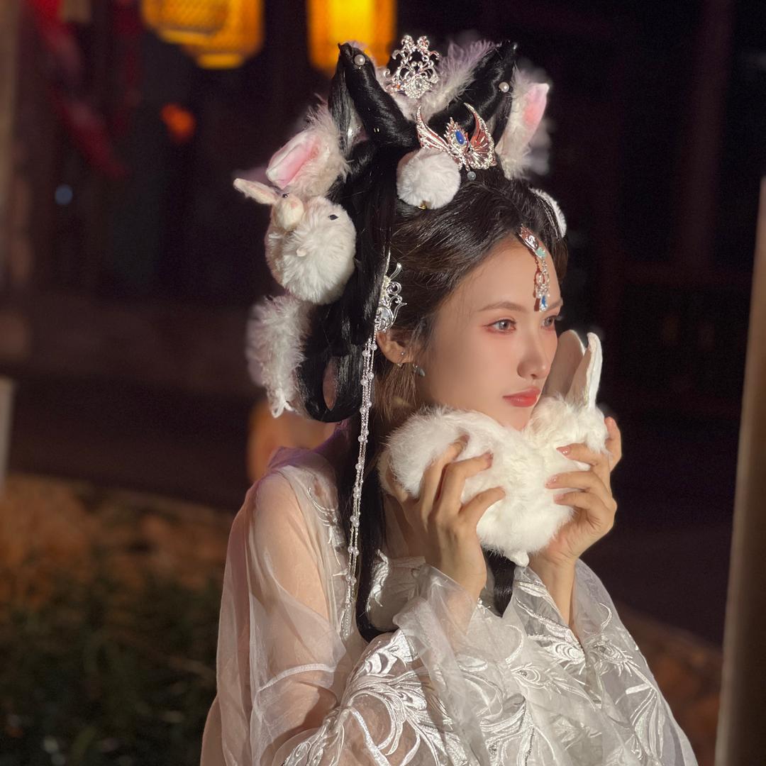 Liora ·甜酒林林子🦄