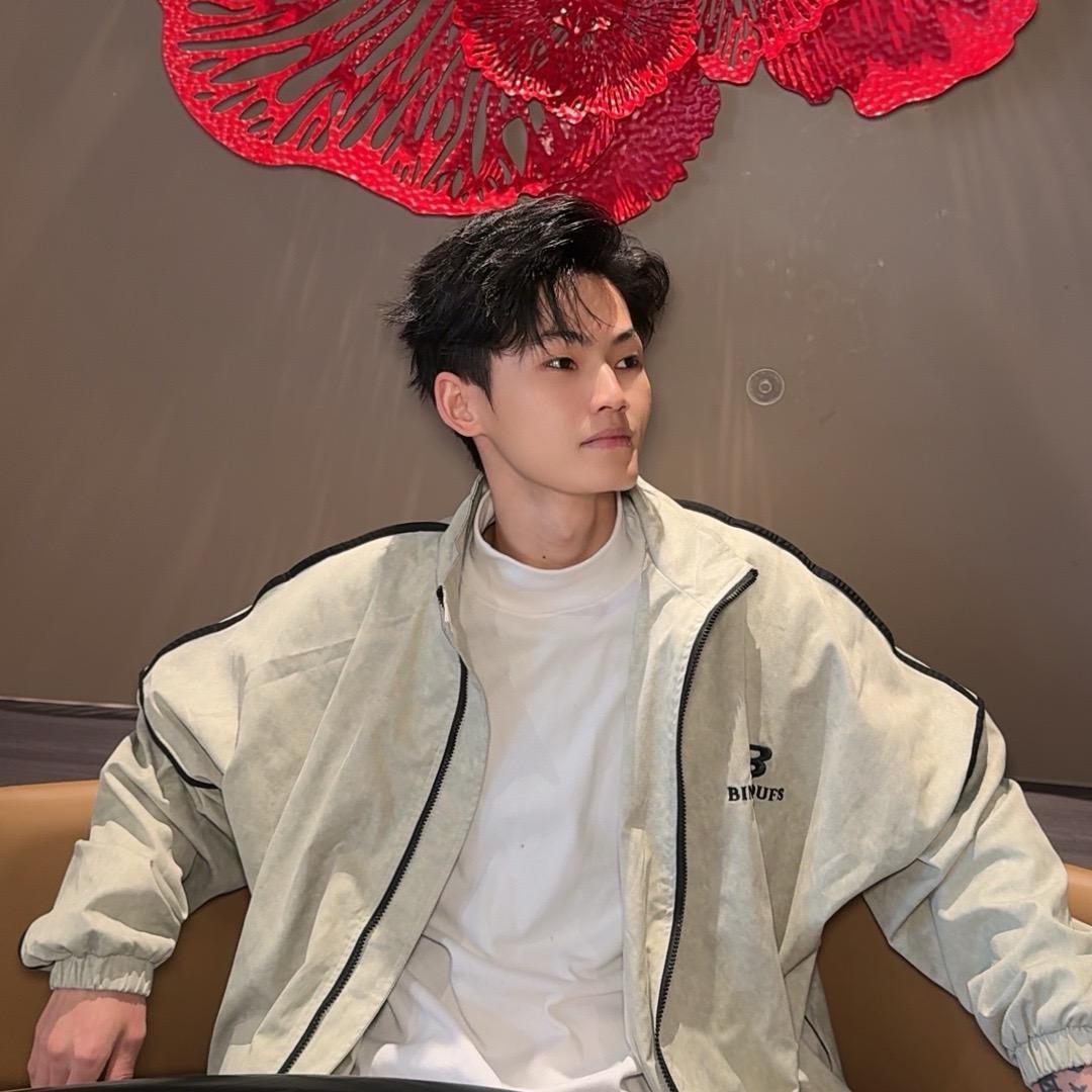 周简一