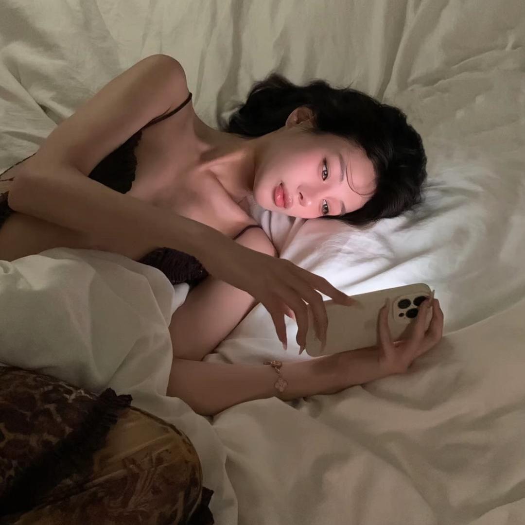 你管我几点睡