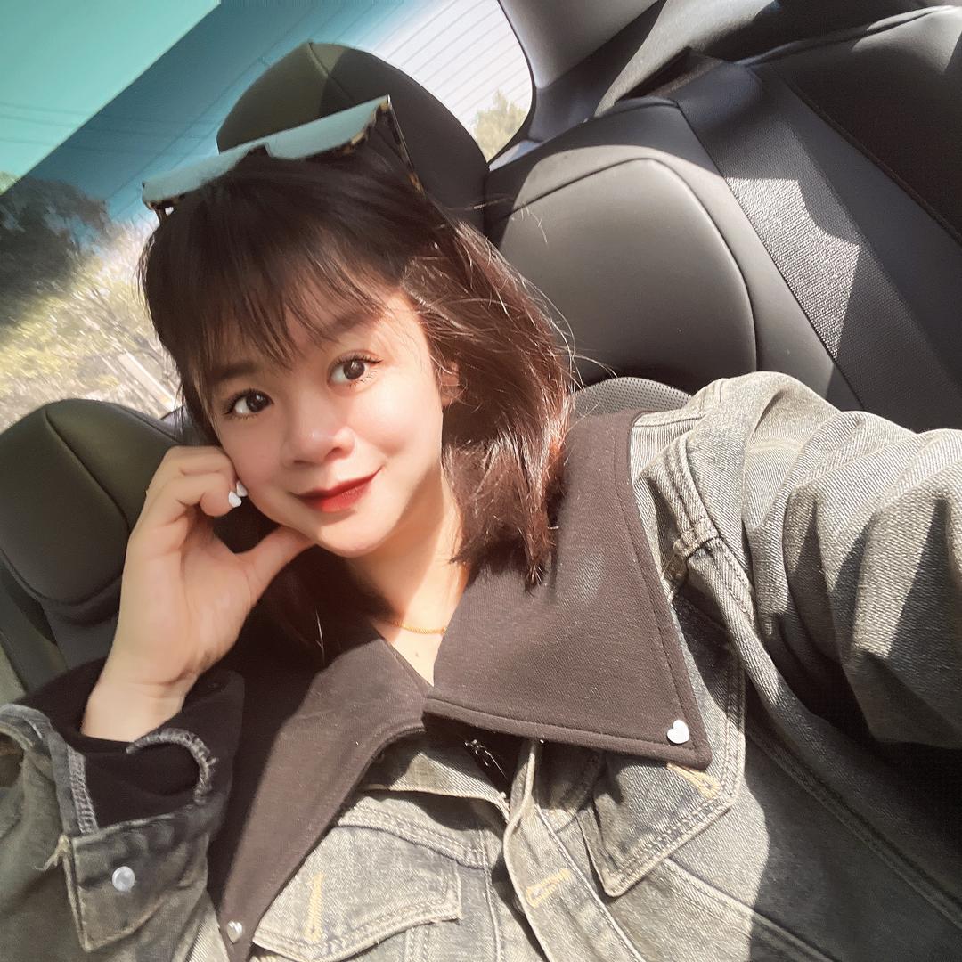 ZW👨‍👩‍👧‍👧