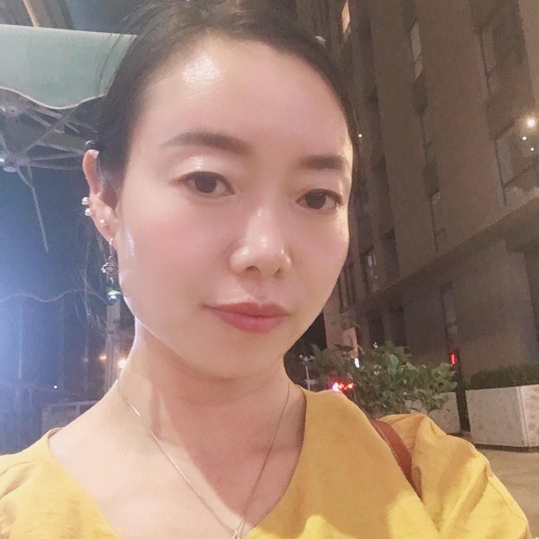 品一家居