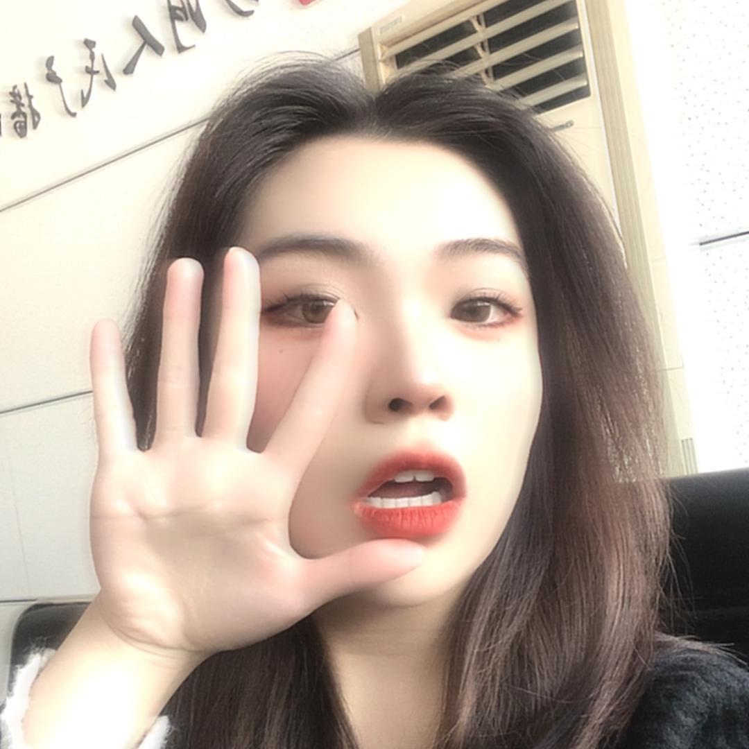 主持人张渝