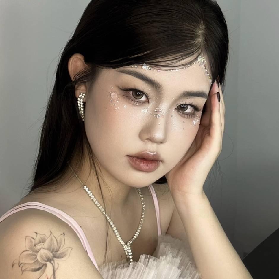 在玲丽教美甲的鑫（玲丽美学）