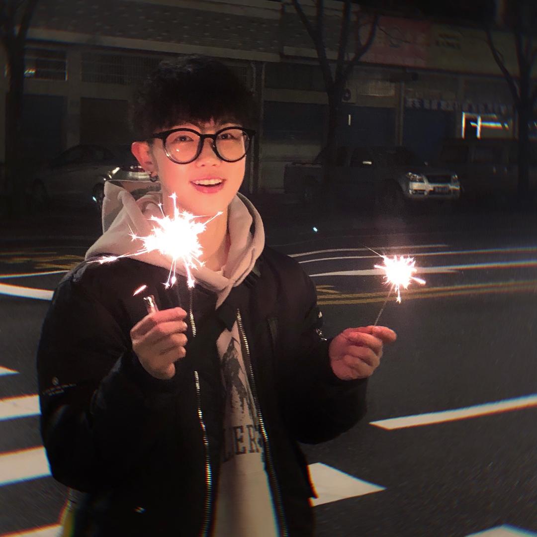 是阿迪啊