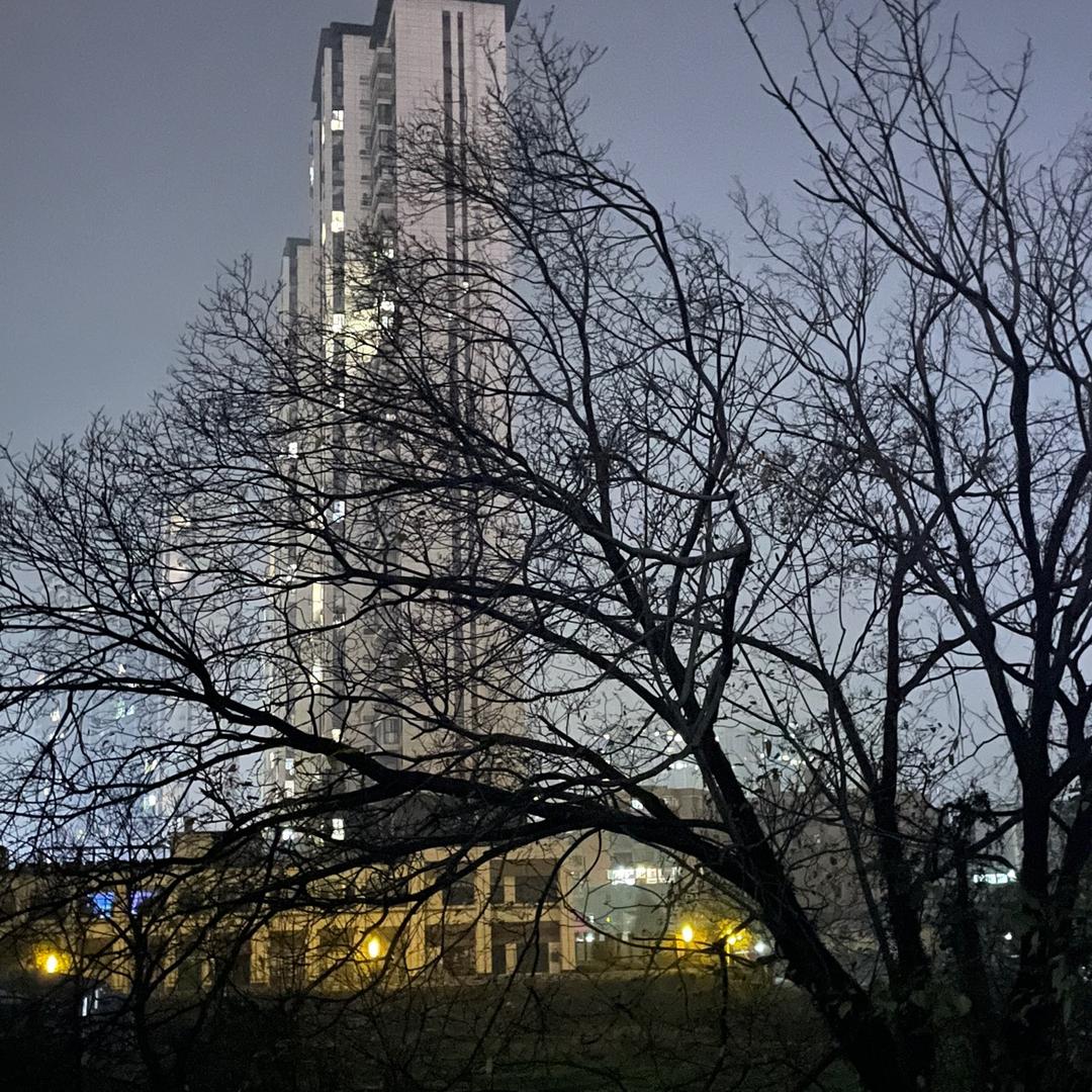 那个谁？等等我