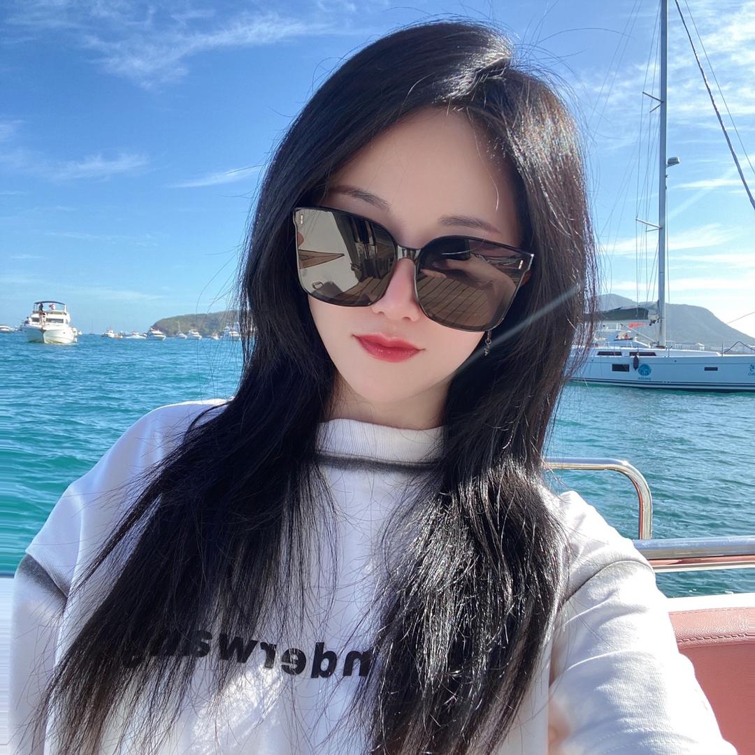 郁郁小逗比
