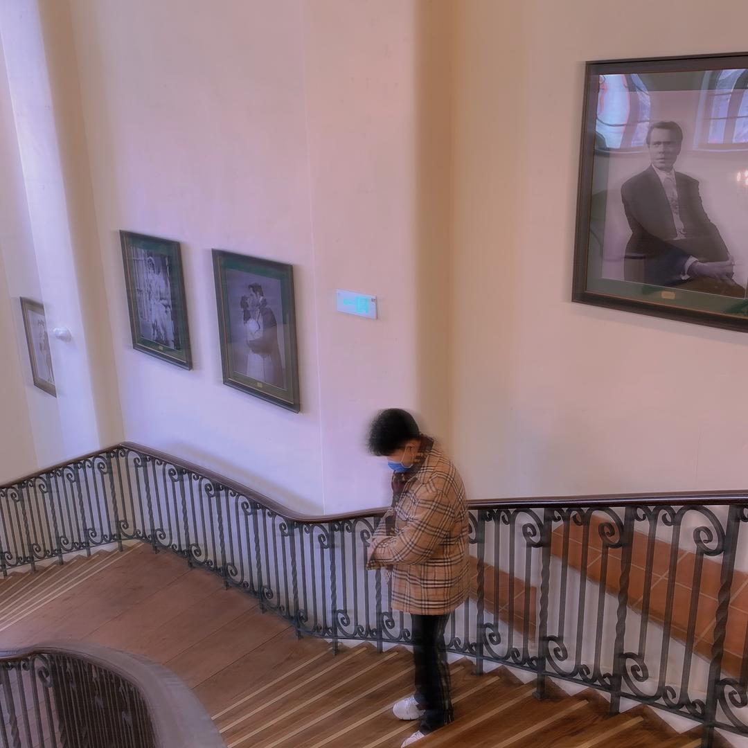 LIÁNG18