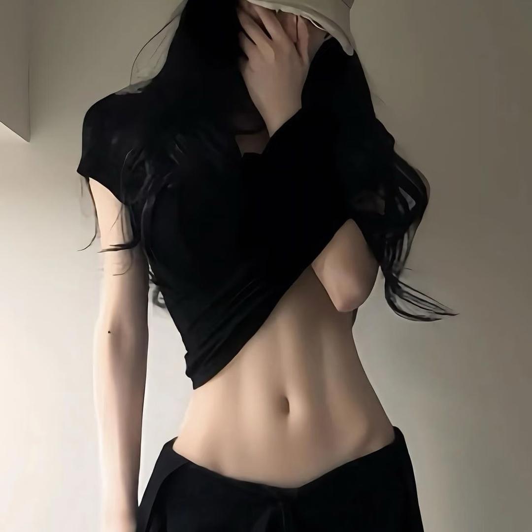 深巷的倦猫～。