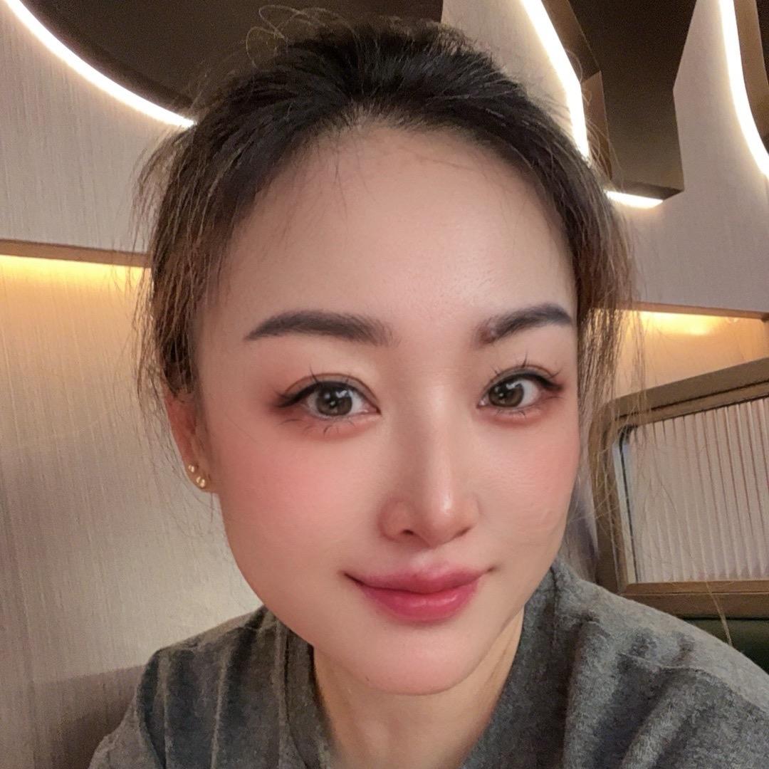 🌸🌸的花花世界💕💕💕