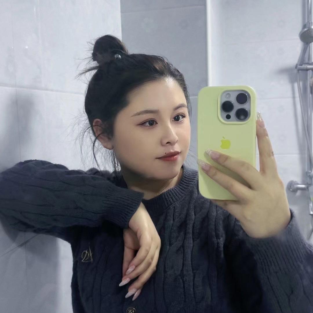 吕吕向钱看🎀