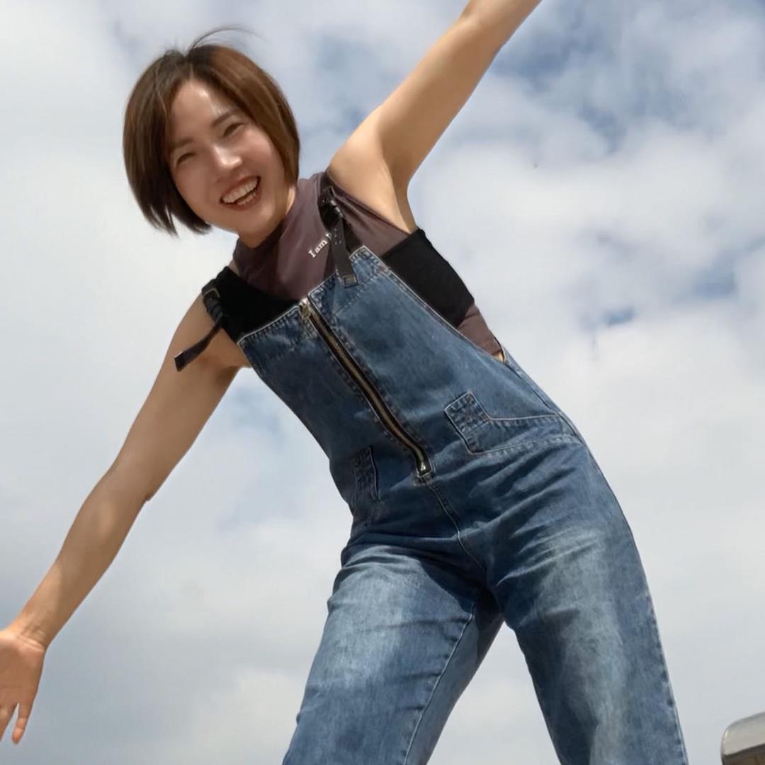乡村何三妹