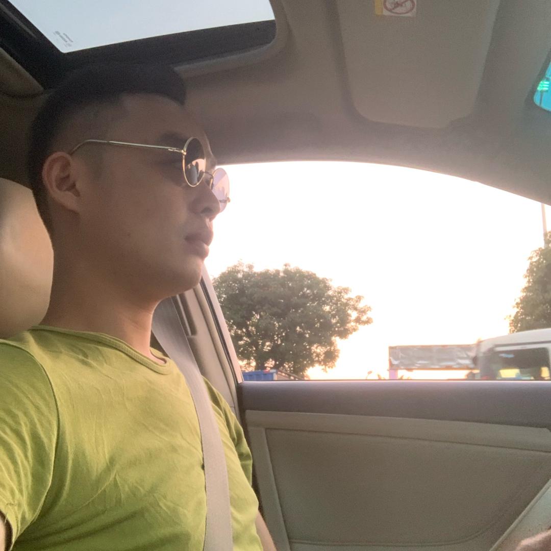 德哥秒车