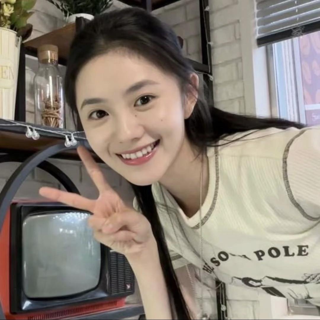 摆烂小鱼_