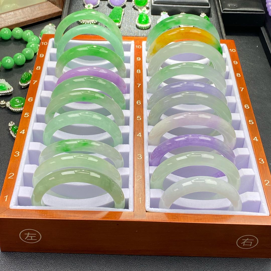 YTFC. 老表翡翠处理手镯吊坠