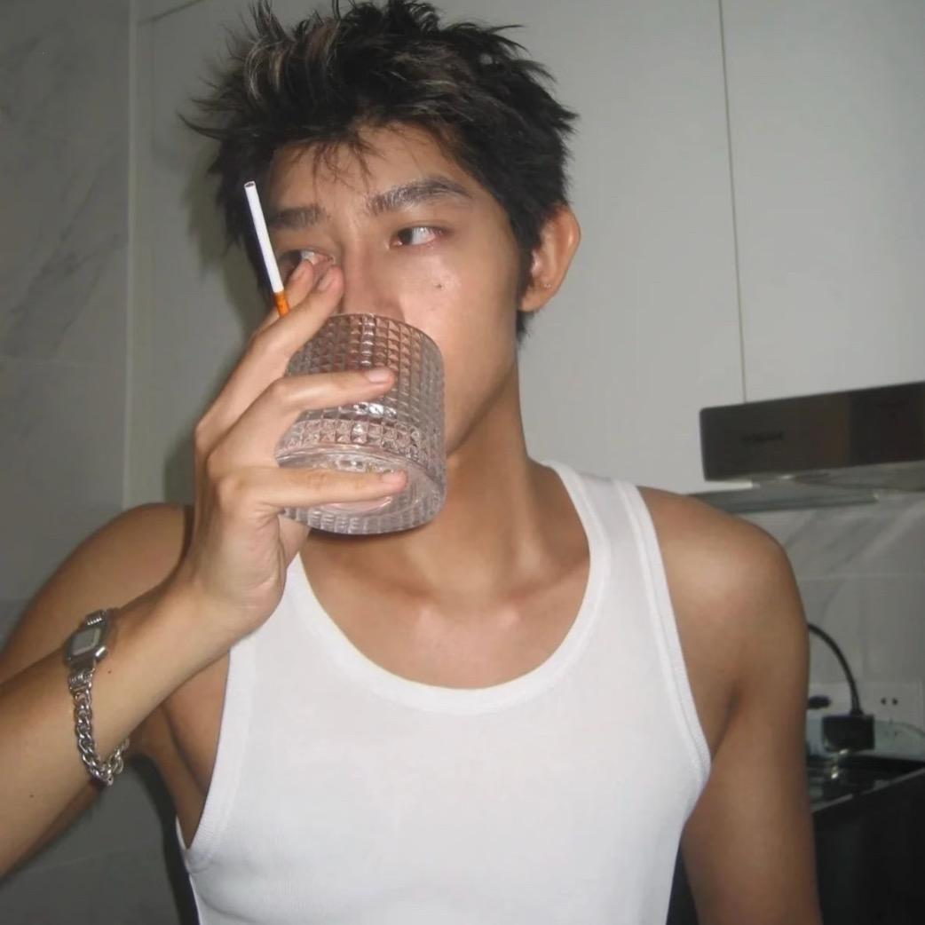 上海朴宰范