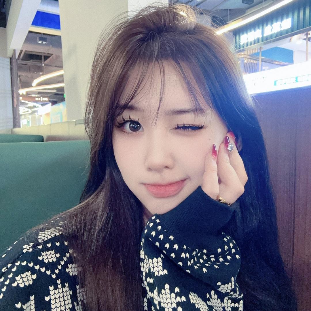 小杨哥女装工厂店
