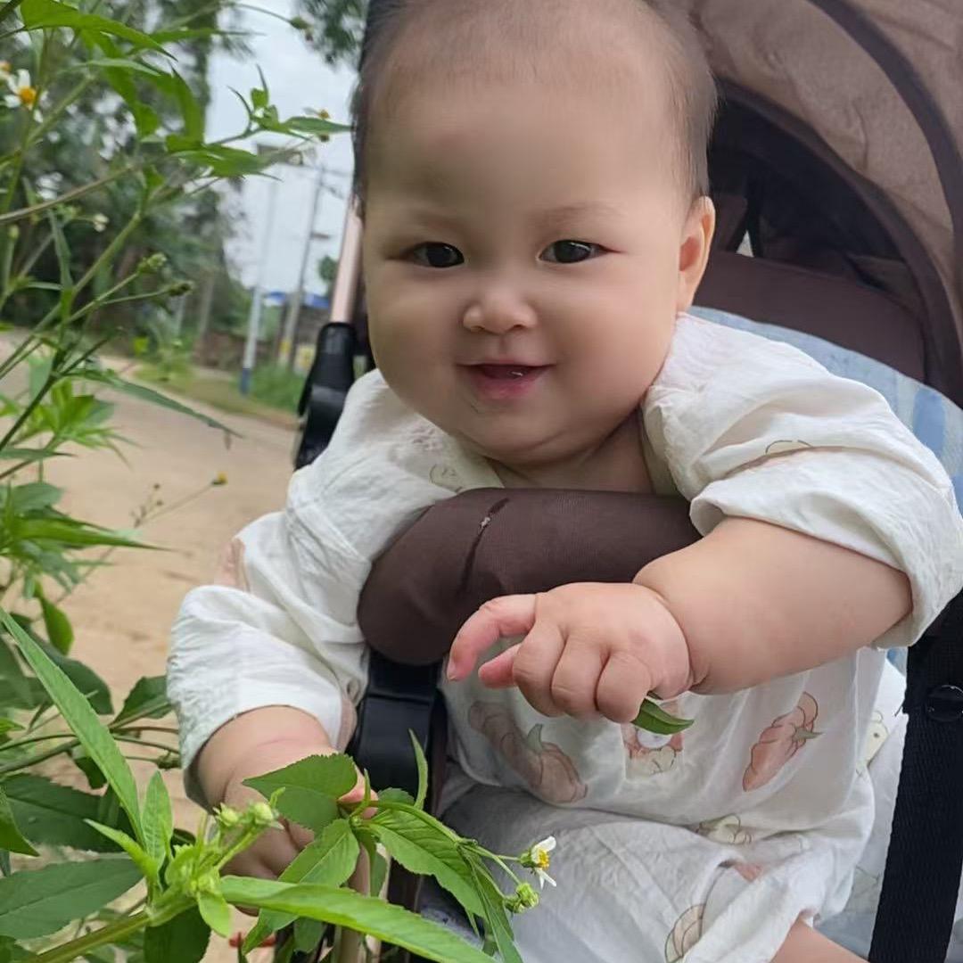 石龙小肖彩瓦喷漆