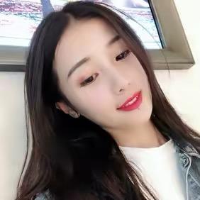 璐三岁