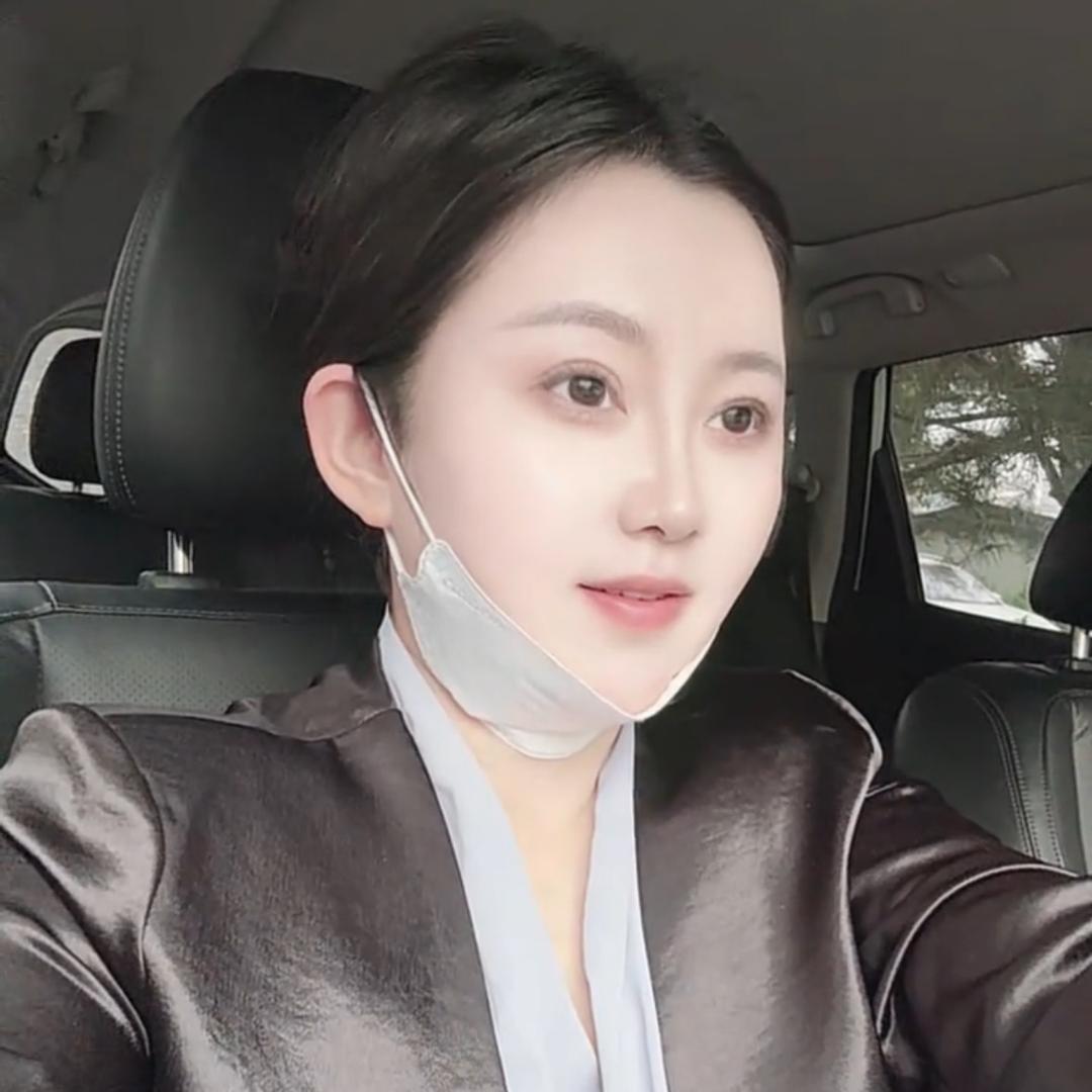 文儿高级月嫂（乐然）