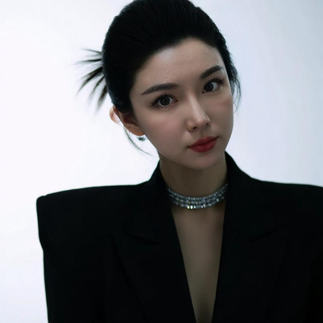 芳芳姐