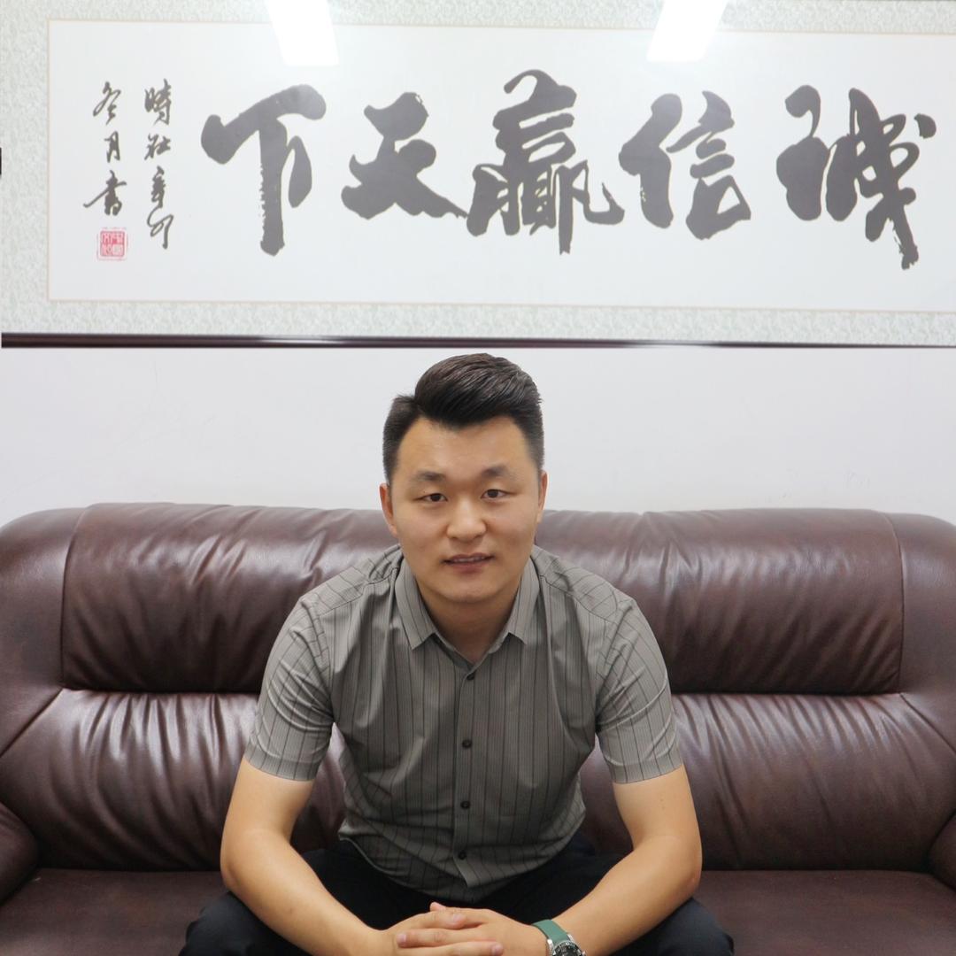 洪雅县老表房产中介经营部(个体工商户)