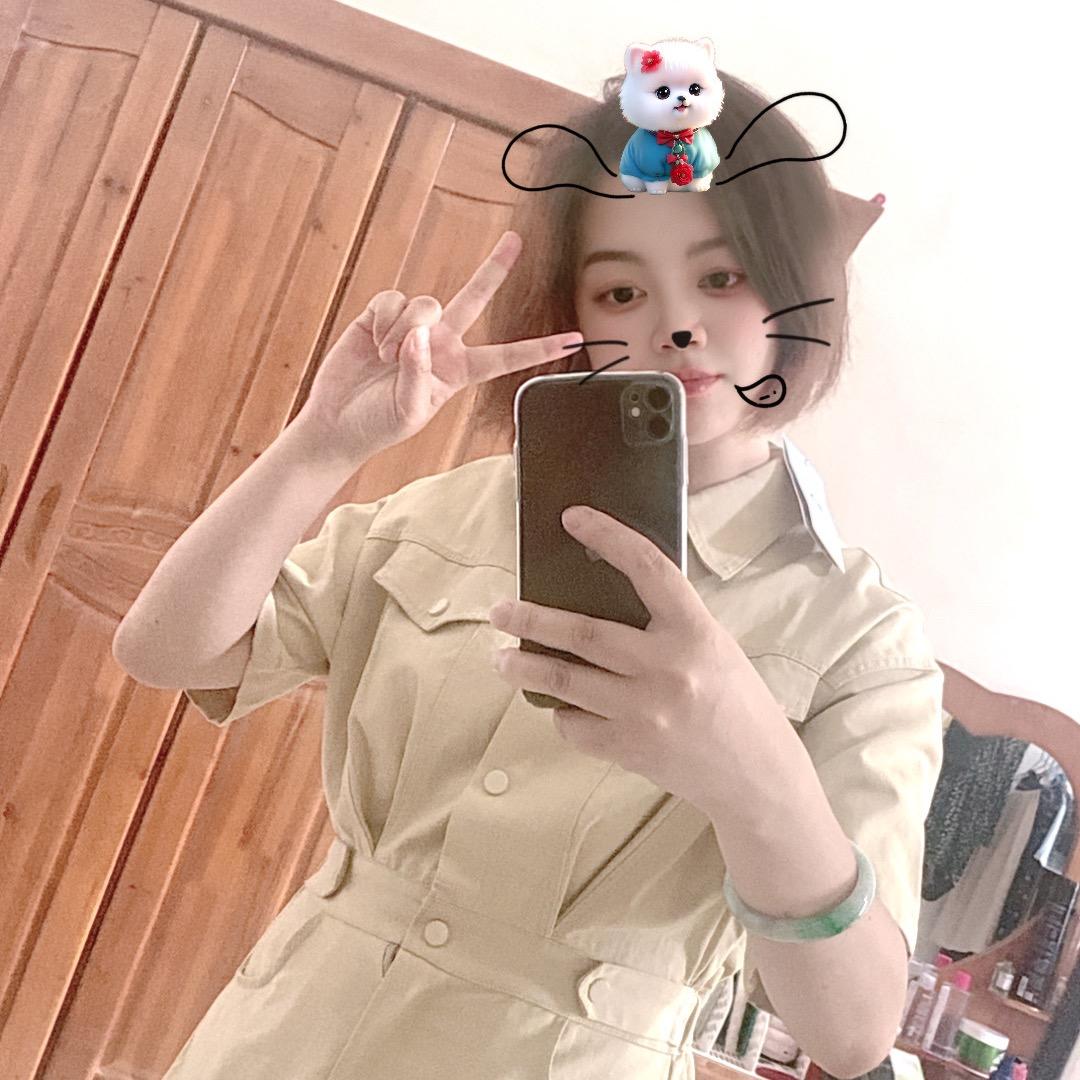 柠檬。  🍋