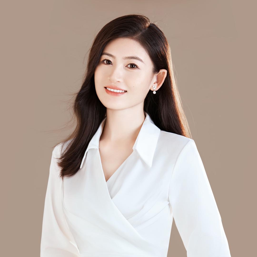 主持人李聪