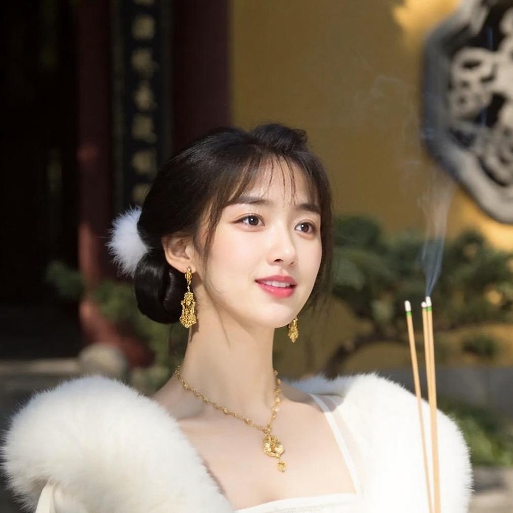 小仙女🧚‍♀️