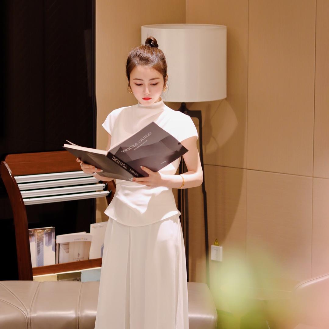 海棠JIER吉儿服饰