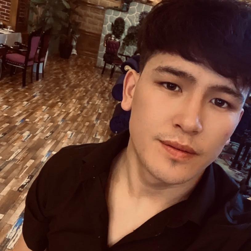 𝐇𝐚𝐳𝐭𝐢𝐥𝐢